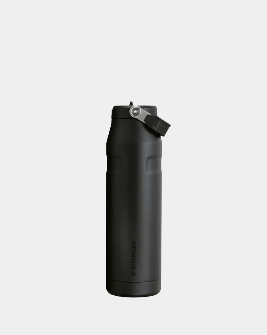 Botella Térmica Stanley aero flip straw